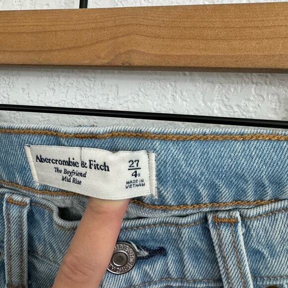 Abercrombie & Fitch The Boyfriend Mid-Rise Denim Jeans Light Ripped Wash 27 - Picture 10 of 11
